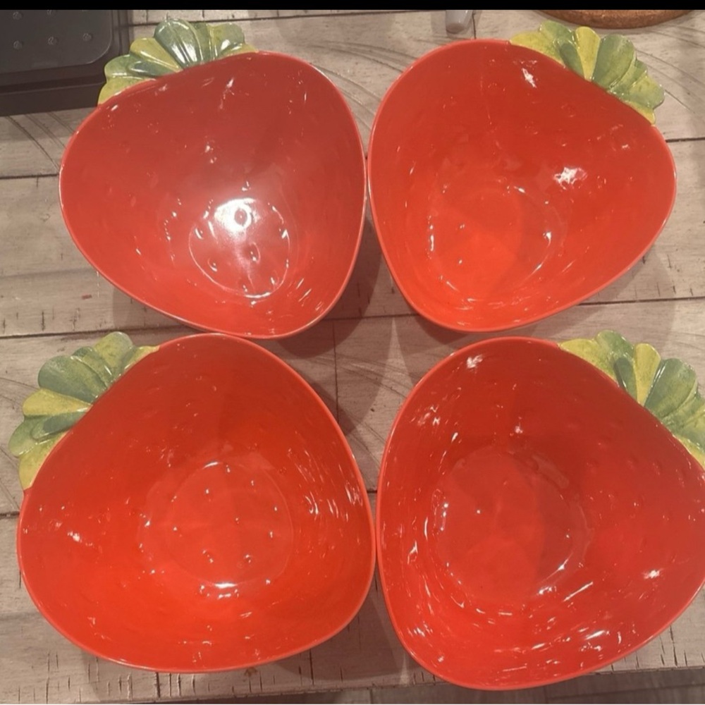 Strawberry Shaped Red Bowls Set